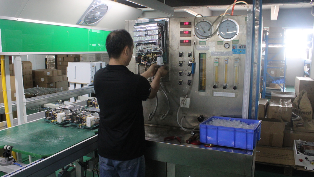 Zhongshan Vangood Appliances Mfg Co., Ltd. linea di produzione del fabbricante